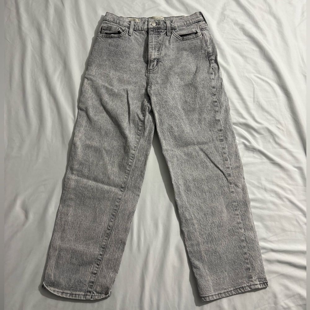 Universal Thread Light Gray Denim Jeans